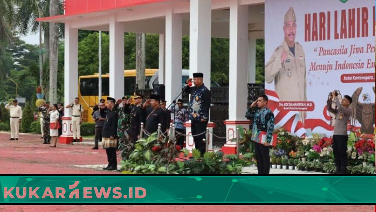 Bupati Edi Damansyah Pimpin Upacara Hari Lahir Pancasila