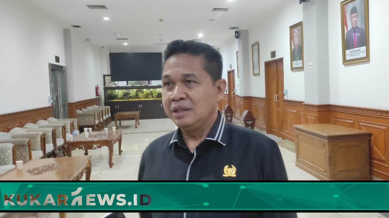 Ketua DPRD Kutim Apresiasi 563 PNS Kutim Terima Penghargaan Satyalencana Karya Satya