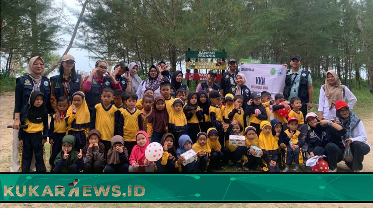 KKN Widayagama Mahakam Sosialisasikan Sadar Lingkungan Sejak Dini